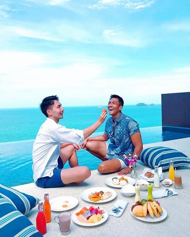 Most Travel Inspiration Gay Honeymoon Hashtag on Instagram @andeecys @hugo_tw