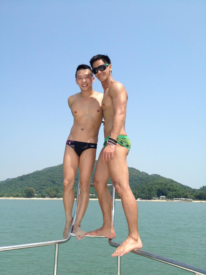Floatilla Hong Kong Gay Party on the Water (1)