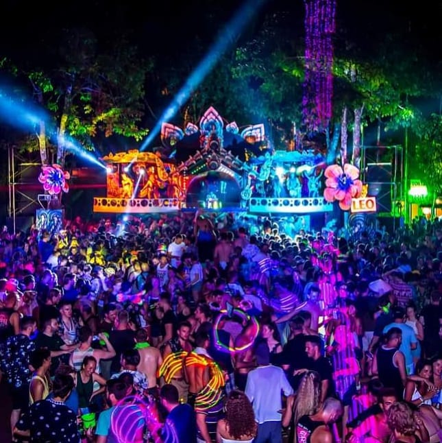 Full Moon Party Koh Phangan | Gay-Friendly Beach Party Review 2020!