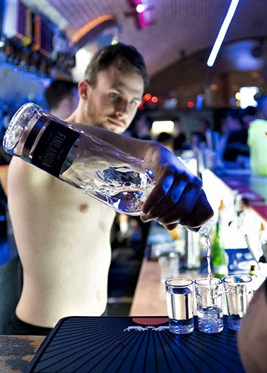 Gay Prague: Where's Hot in 2023? New gay bars, saunas, parties, hotels, map  +
