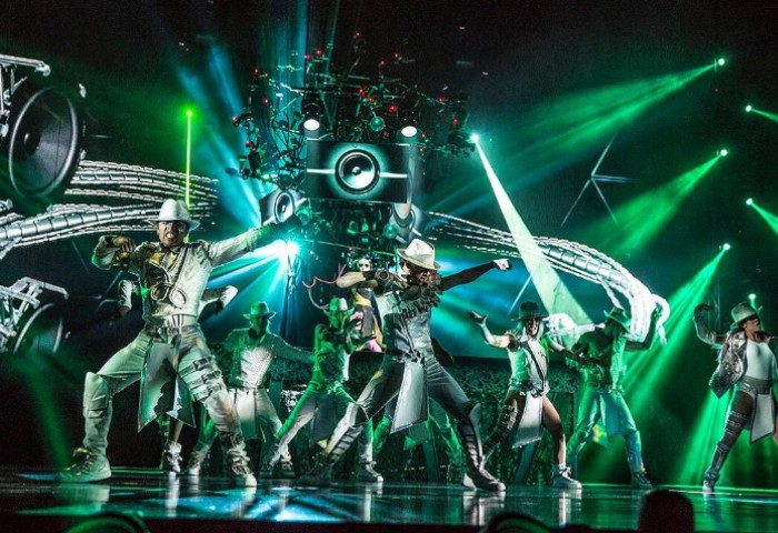 Las Vegas michael jackson one cirque du soleil mandalay bay