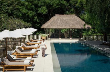 Best Pool Villa Gay Hotel Bali REVIVO Wellness Resort Bali