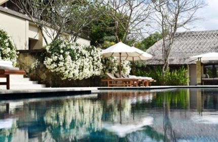 Best Boutique Pool Villa Gay Hotel Bali REVIVO Wellness Resort Bali