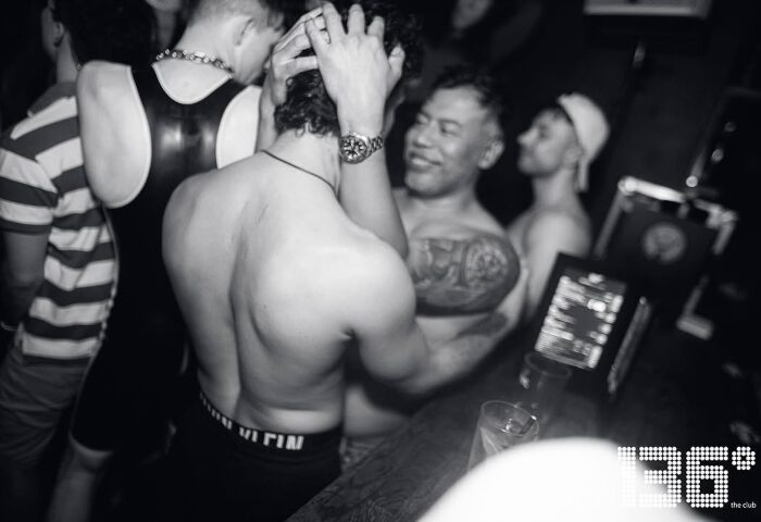 Best Hamburg Gay Clubs 136 Grad