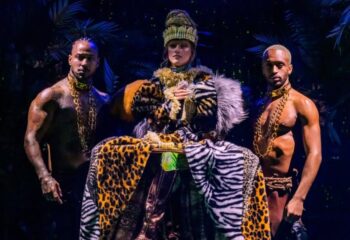 Best Hamburg Gay Bars and Drag Show Pulverfass Cabaret