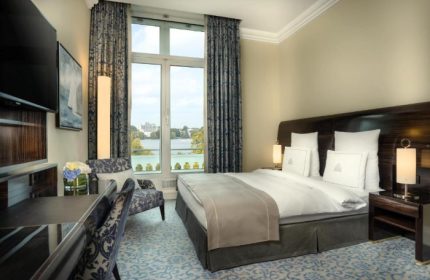 Top Honeymoon Lakefront Gay Hotel Hamburg Hotel Atlantic Hamburg, Autograph Collection