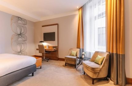 Best Gay Hotel Hamburg Near Gay Street and Central Station Reichshof Hotel