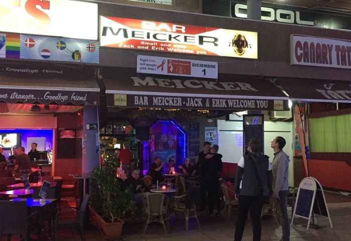 Bar Meicker, a gay bar in Gran Canaria. Jack & Erik welcome you to this popular spot for gay men's travel. Nightlife at its finest.