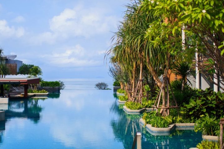 Renaissance Pattaya Resort & Spa private pool villa. Gay beachfront hotel with ocean view. Best luxury gay travel destination.