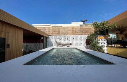 Blu Cabin Ari Stylish Gay Poshtel 1