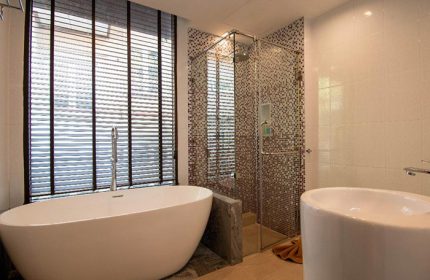 Cheap-Hotel-Koh-Samet-Near-Gay-Bars-and-Beachfront-Samed-Pavilion-Resort