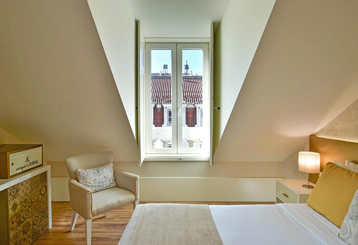 My Story Hotel Ouro, Lisbon. Cozy room in this cheap-price hotel in Lisbon city center. A great option for gay men travelers in Portugal.