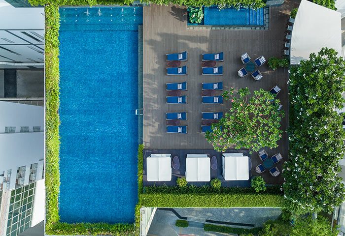 Coolest-Rooftop-Pool-Gay-Hotel-Bangkok-Cheap-Price-Le-Meridien-Bangkok