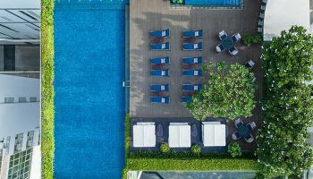 Coolest-Rooftop-Pool-Gay-Hotel-Bangkok-Cheap-Price-Le-Meridien-Bangkok