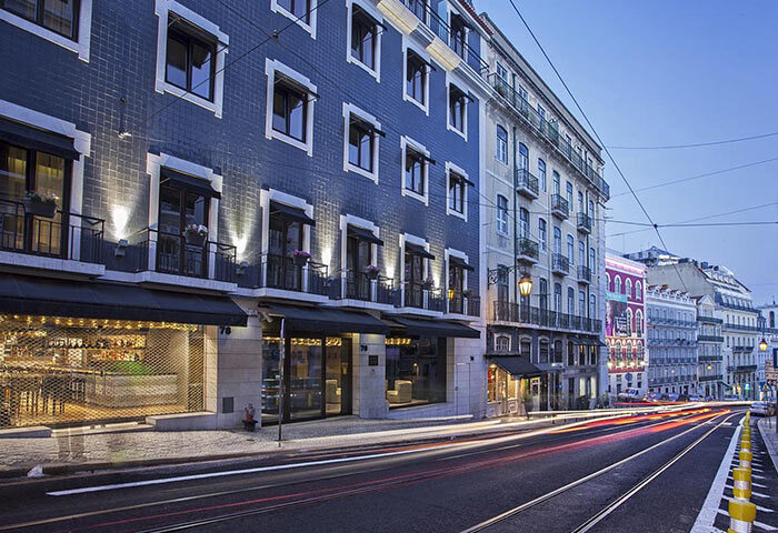 9Hotel Mercy, Lisbon city center gay hotel. Excellent main area view. Modern building with balconies and street view. Gay travel advice.