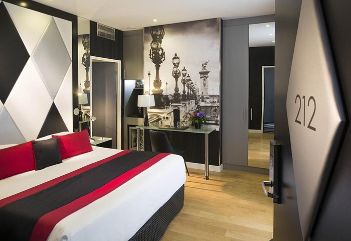 Find-Cheap-Luxury-Gay-Hotel-in-Marais-Gayborhood-L'Empire-Paris-Hotel