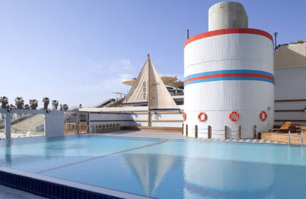 Herods Tel Aviv By the Beach pool view. Find last minutes budget gay hotel with pool. Nautical design, perfect for gay travelers.