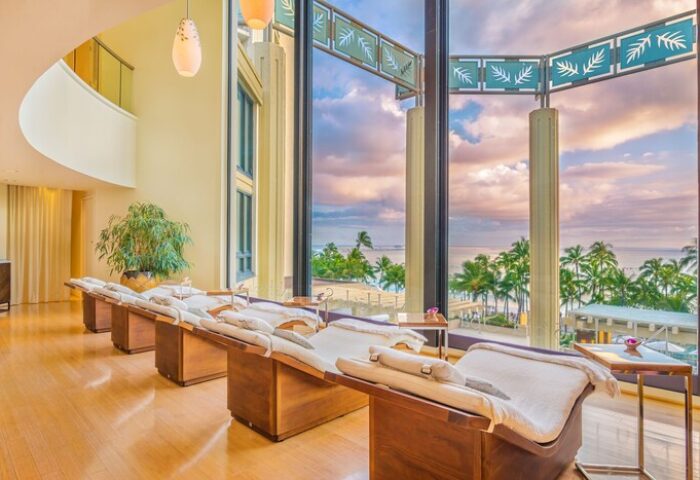 Hyatt Regency Waikiki Beach Resort & Spa's relaxation room. Gay-friendly hotel with ocean views, spa beds, and a peaceful ambiance.