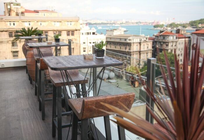 The Bank Hotel Istanbul rooftop bar. Design Hotels™ gay-friendly space with city view. Perfect for gay travelers.