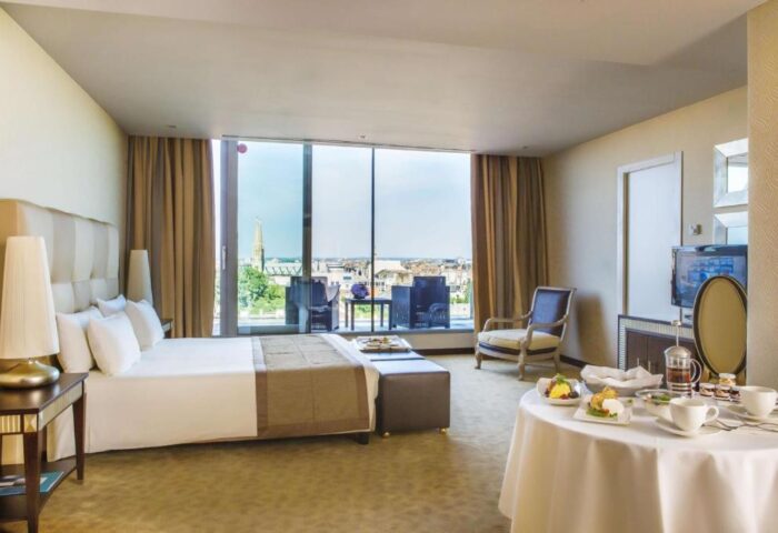Anantara New York Palace Budapest room. Gay-friendly, pet-friendly hotel with a view. Luxury suite with breakfast.