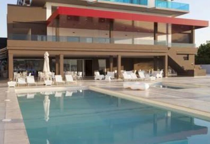 AxelBeach Ibiza Suites Apartments pool. Gay-friendly, adults-only hotel with spa and beach club. Modern architecture.