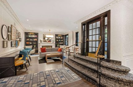 Best Western Plus Hawthorne Terrace Hotel lobby. Gay-friendly hotel with seating, fireplace, and staircase. Chicago hotel for gay travelers.