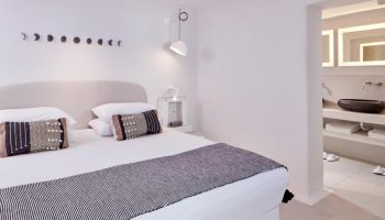 Gay Friendly Hotel Cosmopolitan Suites Greece
