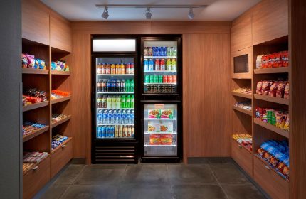Fairfield by Marriott Montreal Downtown convenience store. Gay-friendly hotel snacks, drinks, and quick meals for a comfortable stay.