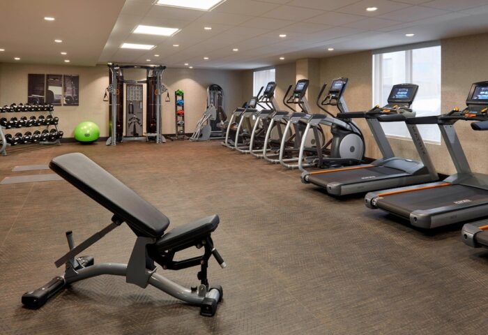 Fairfield by Marriott Montreal Downtown gym. Treadmills, weights, and other exercise equipment in a gay-friendly hotel.