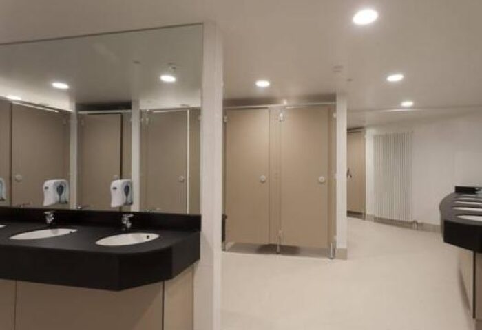 Generator Hostel Dublin: Restroom facilities. Reviews of this gay-friendly hotel show clean, modern shared bathrooms.