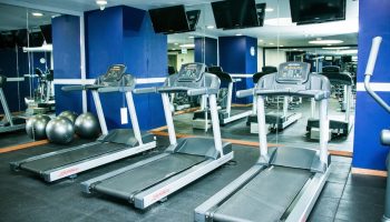 Holiday Inn Express Mexico Reforma gym. Treadmills, exercise balls, and TVs in a gay-friendly hotel. Fitness center at Mexico City hotel.