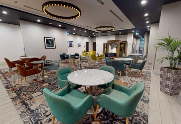 Holiday Inn Manchester City Centre's stylish lounge area. A great gay-friendly hotel option for travelers. Interior design.