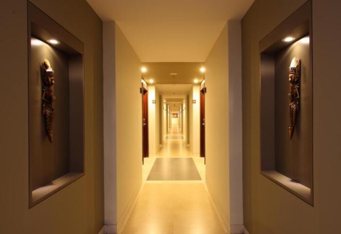 Hallway at Hotel Horison Seminyak Bali. Gay-friendly hotel with Balinese decor. Travel advice for gay men in Bali. Hotel interior.