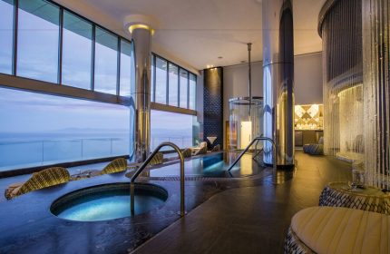 Hotel Mousai Cancun Adults Only All Inclusive gay-friendly hotel spa. Hot tub and ocean view. Luxury travel for gay men.