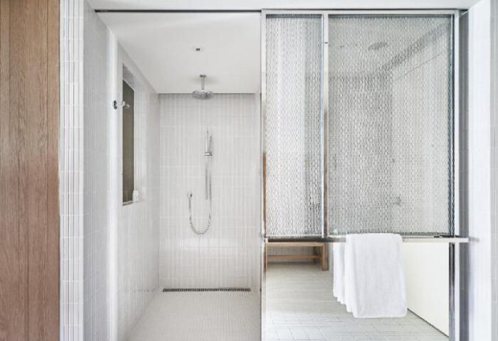 Kimpton Da An Hotel: Stylish bathroom with shower. Gay-friendly hotel with modern design. Perfect for gay men travel in Taipei, Taiwan.