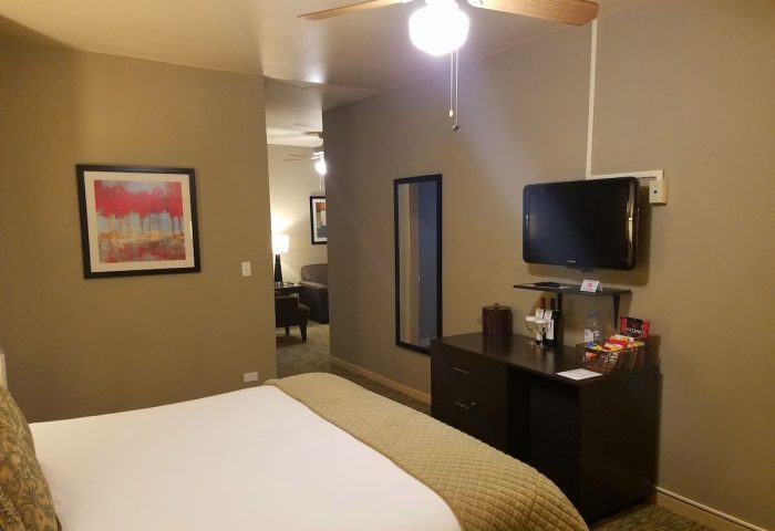 Majestic Hotel Chicago room. Gay-friendly hotel features bed, TV, and snacks. A comfortable stay for gay travelers in Chicago.