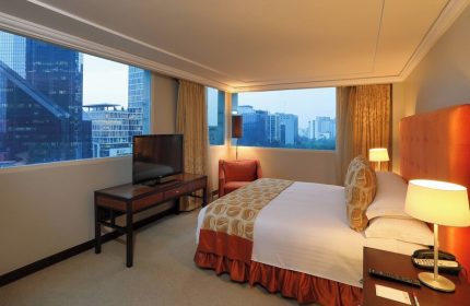 Mexico City Marriott Reforma Hotel room. Gay-friendly hotel with city view, bed, TV, desk. Modern design for gay travelers. #gaytravel