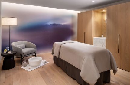 Gay-friendly Park Hyatt Toronto: Spa room with massage table, chair, and foot bath. Luxurious amenities at this Toronto hotel.