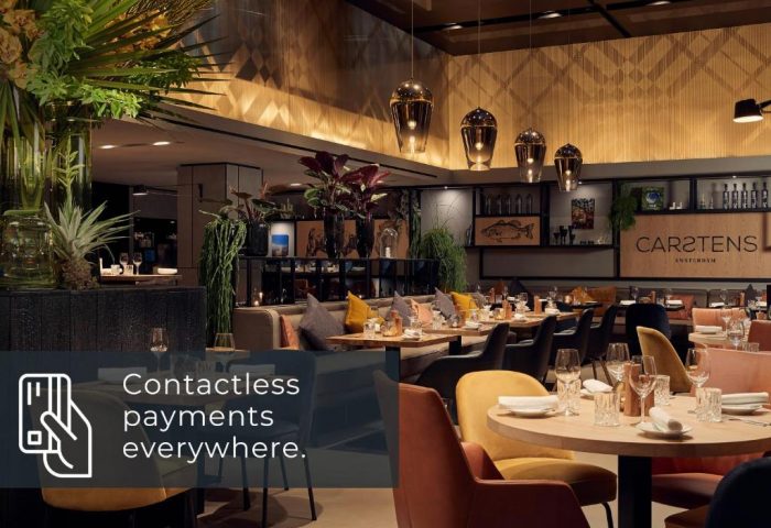 Carstens Amsterdam restaurant at Park Plaza Victoria Hotel. Gay-friendly hotel with contactless payments. Fine dining for gay travelers.