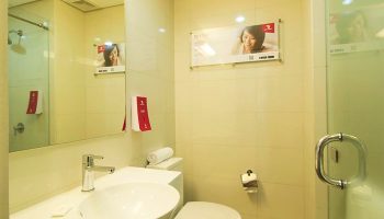 Gay Friendly Hotel Red Planet Quezon Timog