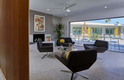 Gay Friendly Hotel  Palm Springs (CA)