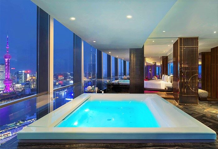 W Shanghai - The Bund gay-friendly hotel room with jacuzzi and city view. Luxury suite at W Shanghai. Gay travel advice.