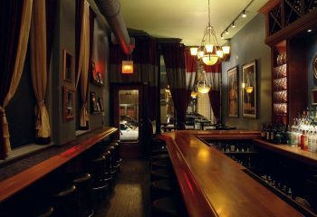 Marty's Martini Bar: Chic Chicago gay bar interior. Upscale drinks, party atmosphere, and stylish decor. A must-visit for gay travelers.