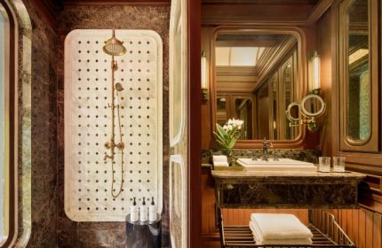 InterContinental Khao Yai Resort bathroom. Instagrammable gay hotel with luxury shower and sink. A perfect place for gay men to travel.