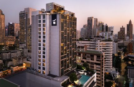 Novotel Top Gay Hotel Bangkok Sukhumvit 20 with Rooftop Pool