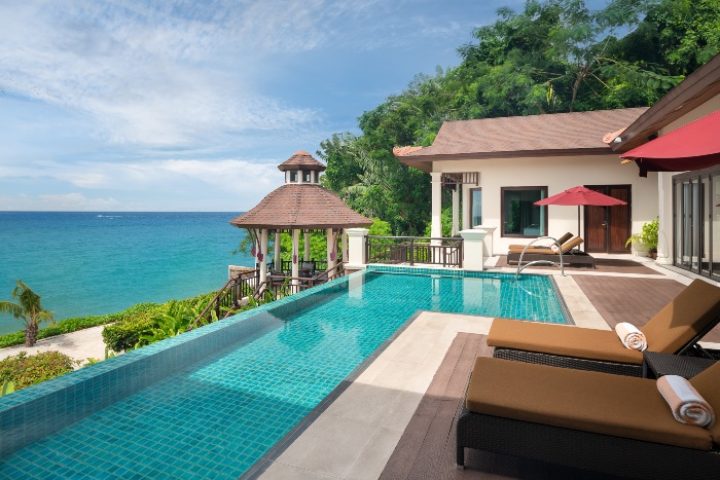 InterContinental Pattaya Resort private pool villa. Gay travel luxury: ocean view, infinity pool, & gazebo. Perfect for a romantic getaway. IHG Hotel.
