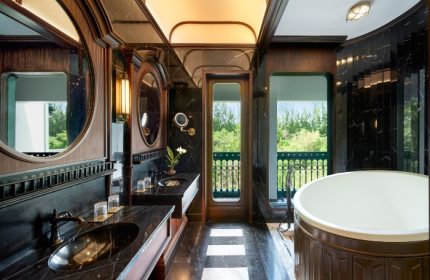 InterContinental Khao Yai Resort luxury pool villa bathroom. Perfect gay honeymoon suite in Khao Yai National Park. Hotel interior design.