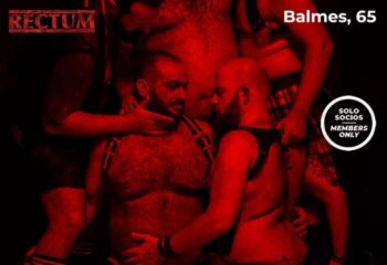 Rectum Gay Cruise Club in Barcelona: Men in harnesses, red lighting. Gay travel advice, nightlife. Members only.