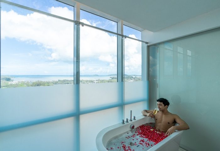 Top Instagram Perfect Gay Hotels Phuket Novotel Phuket City Phokeethra