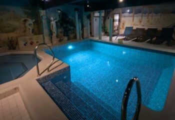 Best Gay Sauna Paris Euro Men's Club with Big Hot Tub